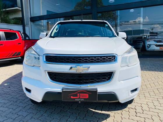 CHEVROLET S10 2.8 LT 4X2 CD 16V TURBO DIESEL 4P MANUAL CHEVROLET S10 2.8 LT 4X2 CD 16V TURBO DIESEL 4P MANUAL